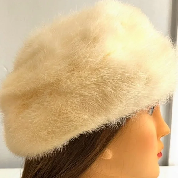 Vintage Genuine White Mink Fur Hat - Picture 9 of 13